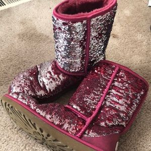 PINK SEQUIN UGGS